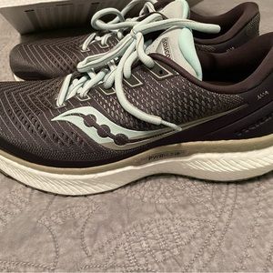 Women’s running shoes